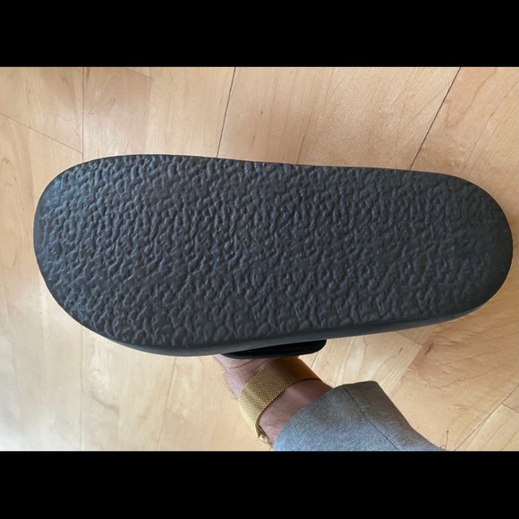Yeezy season 7 black sandal slides SIZE 39